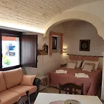 Valle D'itria Trulli E Alcova Mikael * Cisternino