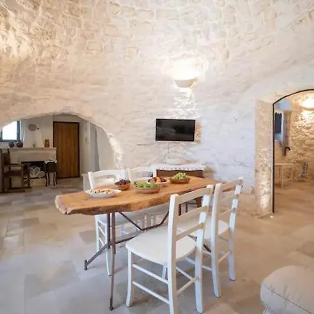 Feriehus Valle D'itria Trulli E Alcova Mikael Cisternino