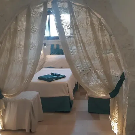 Valle D'itria Trulli E Alcova Mikael Feriehus Cisternino
