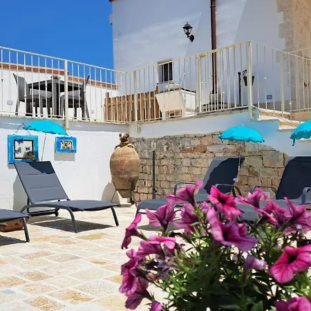 Valle D'itria Trulli E Alcova Mikael Feriehus