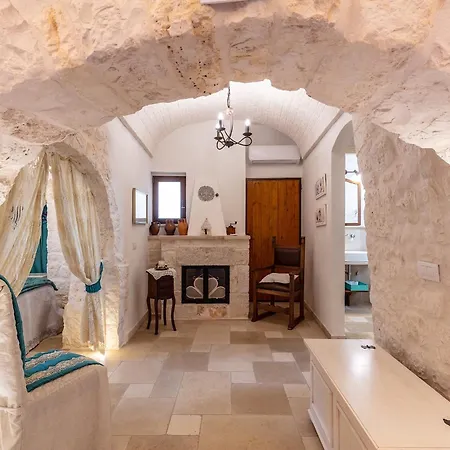 Feriehus Valle D'itria Trulli E Alcova Mikael *
