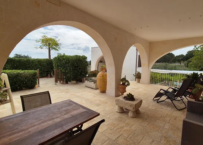 Valle D'itria Trulli E Alcova Mikael * Cisternino