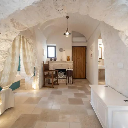 Valle D'itria Trulli E Alcova Mikael * Cisternino