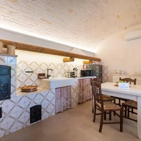 Valle D'itria Trulli E Alcova Mikael Holiday home