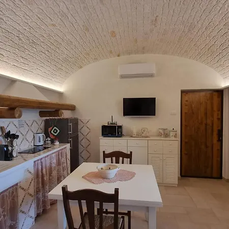 Valle D'itria Trulli E Alcova Mikael Holiday home