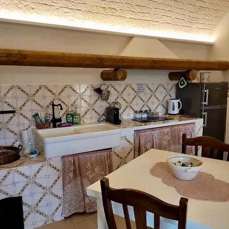 Valle D'itria Trulli E Alcova Mikael Cisternino