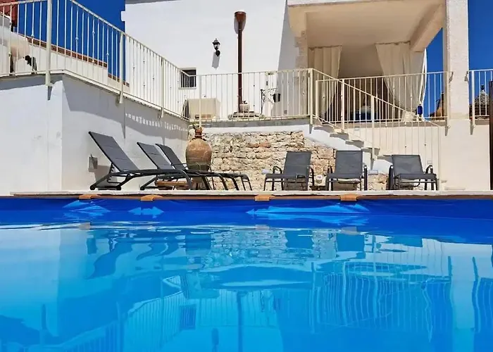 Valle D'itria Trulli E Alcova Mikael Nyaraló *