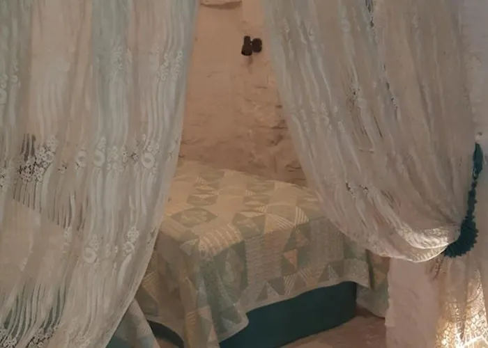 Valle D'itria Trulli E Alcova Mikael Сasa de vacaciones *