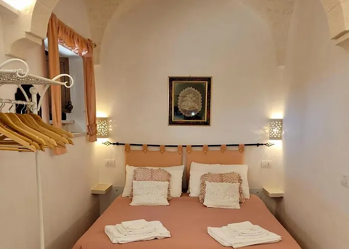 펜션 Valle D'itria Trulli E Alcova Mikael *